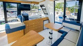 Platinum 35 - jacht produkowany na Mazurach, w stoczni w Giżycku - zdjęcie 2