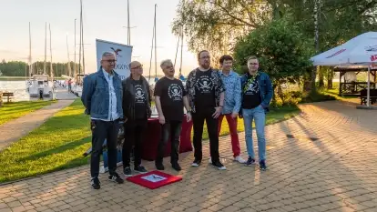 Odsłonięcie gwiazdy w Alei Gwiazd Szantowych w Ognistym Ptaku - Mietek Folk