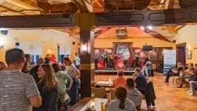 Odsłonięcie gwiazdy w Alei Gwiazd Szantowych w Ognistym Ptaku - Mietek Folk - zdjęcie 42