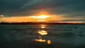 Pochmurny zachód słońca w Pierkunowie nad Kisajnem - zdjęcie 2