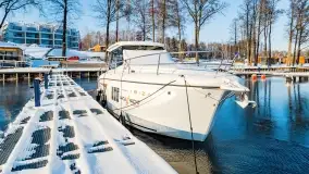 Stranda w pięknej, grudniowej i zimowej scenerii - zdjęcie 2