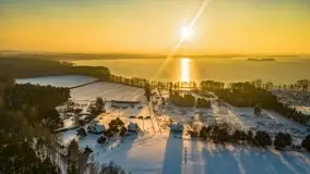 Grudniowy zachód słońca nad jeziorem Dargin, Nowy Harsz - zdjęcie 11
