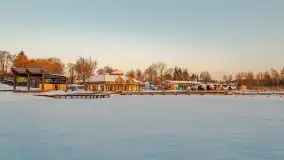 Zimowy wschód słońca w PTTK Wilkasy nad jeziorem Niegocin - zdjęcie 15