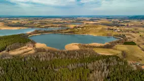 Mix marcowych ujęć Mazur z lotu ptaka - zdjęcie 25