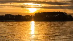 Wiosenny zachód słońca nad jeziorem Dejguny - zdjęcie 40