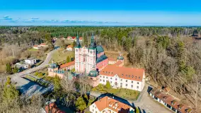 Święta Lipka z drona, marzec 2023 r. - zdjęcie 1