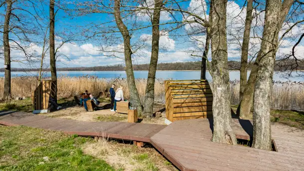 Plaża i ścieżka edukacyjna w Czernikach, jezioro Mój - zdjęcie 4