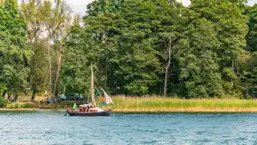 Oldtimery w Strandzie i na jeziorze Kisajno, sierpień 2023 r. - zdjęcie 40