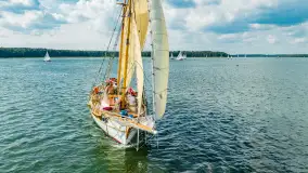 Oldtimery na Kisajnie widoczne z lotu ptaka, sierpień 2023r. - zdjęcie 41