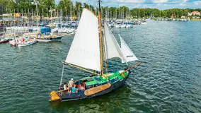 Oldtimery na Kisajnie widoczne z lotu ptaka, sierpień 2023r. - zdjęcie 51