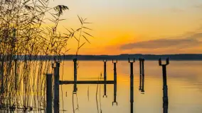 Wschód słońca nad jeziorem Dobskim, listopad 2023 r. - zdjęcie 12