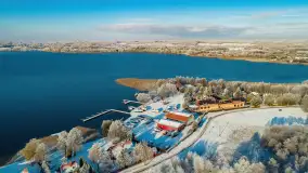 Zimowe Mazury nad jeziorem Święcajty w Ogonkach, listopad 2023 r. - zdjęcie 6