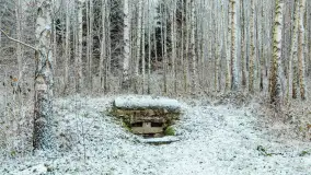 Zwalony most w Kruklankach w zimowej scenerii... bez słońca, listopad 2023 r. - zdjęcie 12