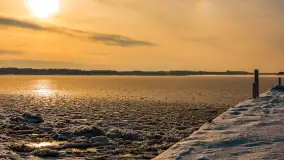 Uroki zimy nad jeziorem Dargin w porcie Dziki Harsz - zdjęcie 15