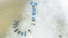 Morsy z Giżycka tradycyjne zatańczyły poloneza, styczeń 2024 r. - zdjęcie 31