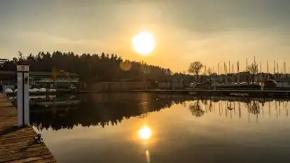 Porty w Wilkasach i jezioro Niegocin pod koniec lutego, 2024 r.