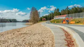 Wiosenny spacer nad jeziorem Wydmińskim, marzec 2024 r. - zdjęcie 11