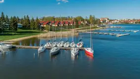 Port Ryn Marina Sośnica z drona, kwiecień 2024 r. - zdjęcie 6