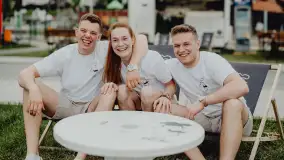 Pizzeria Marconi: Miejsce, Gdzie Smak Włoch Spotyka Się z Młodzieńczą Pasją - zdjęcie 11