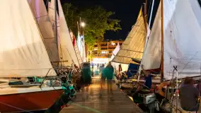 XXV Zlot Klubu Jacht Oldtimer, zdjęcia nocne, sierpień 2024 r. - zdjęcie 31