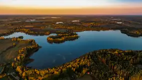 Jezioro Iławki z lotu ptaka o wschodzie słońca, październik 2024 r. - zdjęcie 18