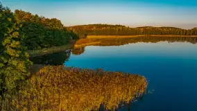 Jezioro Iławki z lotu ptaka o wschodzie słońca, październik 2024 r. - zdjęcie 30