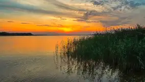 Zachód słońca nad jeziorem Święcajty, Ogonki, wrzesień 2024 r. - zdjęcie 12