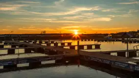 Zachód słońca, Ekomarina Giżycko, grudzień 2024 r. - zdjęcie 17