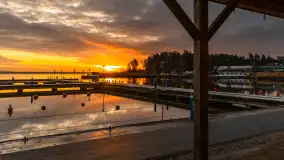 Wschód słońca nad jeziorem Niegocin w Wilkasach, grudzień 2024 r. - zdjęcie 29