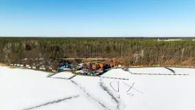 Port Pod Dębem w zimowym śnie i... białej odsłonie, luty 2025 r. - zdjęcie 1