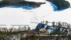 Port Pod Dębem w zimowym śnie i... białej odsłonie, luty 2025 r. - zdjęcie 9