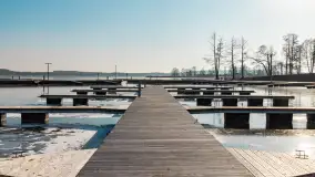 Przystań Nautica w zimowej scenerii, luty 2025 r. - zdjęcie 2