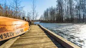 Przedwiośnie w Węgorzewie nad kanałem Młyńskim, marzec 2025 r. - zdjęcie 1