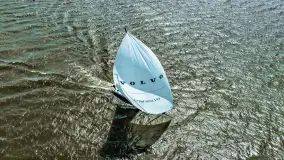 Lipcowe żeglowanie podczas szkoleń żeglarskich na Jezioraku - zdjęcie 24