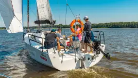Szaleństwa pod trzema żaglami z Jeziorak Jacht Club - zdjęcie 30