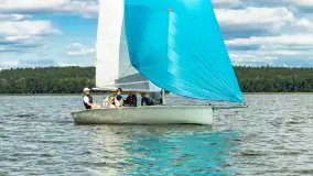 Młodzi adepci żeglarstwa nad jeziorem Dadaj - Rumszewicz Sailing - zdjęcie 63