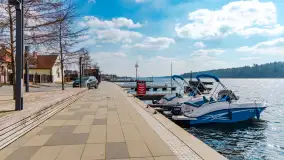 Spacer po Mikołajkach w marcowym słońcu. - zdjęcie 7