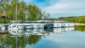 Łabędzi Ostrów i jezioro Kisajno przed Majówką - zdjęcie 19
