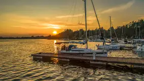 Zachód słońca w porcie Piękny Brzeg, czerwiec 2025 r. - zdjęcie 1