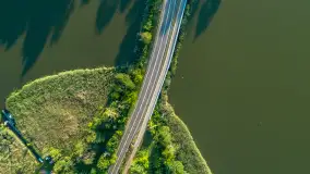 Okartowo, jeziora Śniardwy i Tyrkło z drona, lato 2025 r. - zdjęcie 12