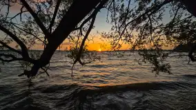 Zachód słońca w Pierkunowie, jezioro Kisajno, czerwiec 2025 r. - zdjęcie 18