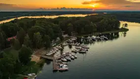 Zachód słońca nad jeziorem Kisajno, Łabędzi Ostrów, lipiec 2025 r. - zdjęcie 8