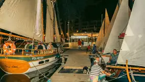 XXVI Zlot Klubu Jacht Oldtimer - nocne podniesienie żagli 2025 - zdjęcie 15