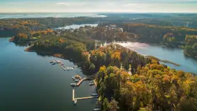Jesień nad jeziorem Kisajno w Pięknej Górze, październik 2025 r. - zdjęcie 3