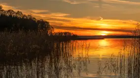 Zachód słońca nad jeziorem Gołdopiwo, listopad 2025 r. - zdjęcie 45