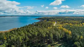 Mix zdjęć z lotu ptaka z różnych miejsc, wrzesień - październik 2025