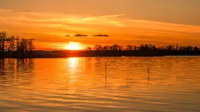 Zachód słońca nad jeziorem Niegocin, listopad 2025 r. - zdjęcie 21