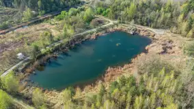 Niewielkie jezioro niedaleko śluzy Długopole, kwiecień 2025 r. - zdjęcie 17