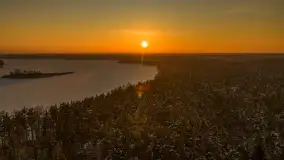Zachód słońca nad jeziorem Nidzkim, Ruciane Nida z drona, styczeń 2026 r.  - zdjęcie 36