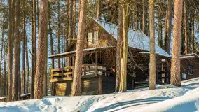 Wodnik nad jeziorem Nidzkim w zimowej scenerii, styczeń 2026 r. - zdjęcie 17